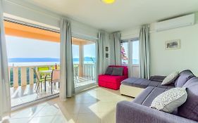 Villa Hana